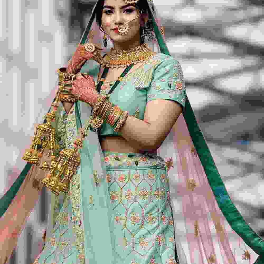 Shop Primary Image Shop Primary Image